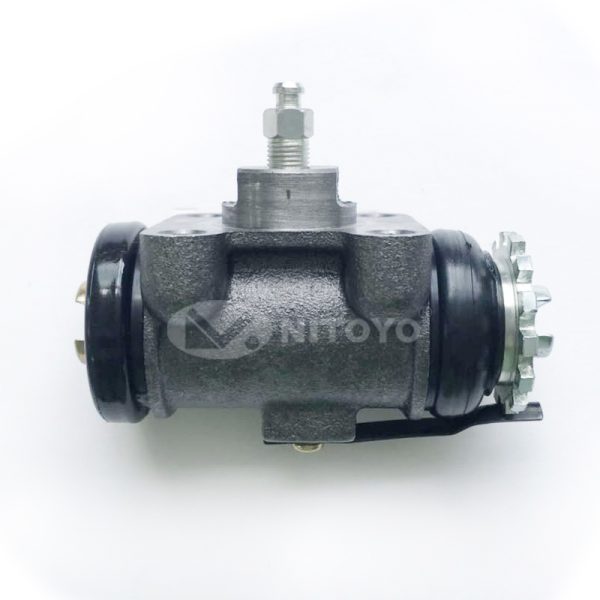 MB060582 (4)